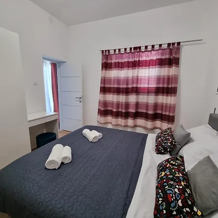 Apartmán Paradiso Arx Pula Exteriér fotografie